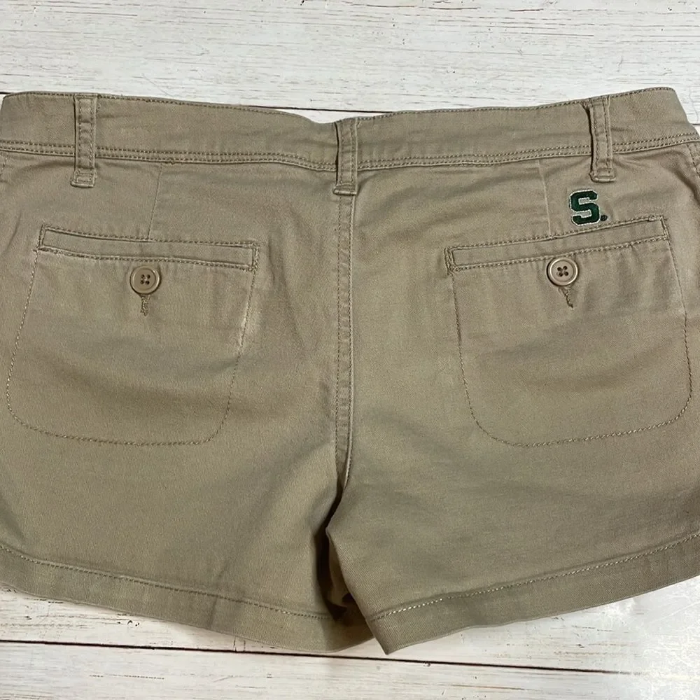 College classics khaki color Michigan State Spartans shorts. Size 5. - Picture 5 of 10